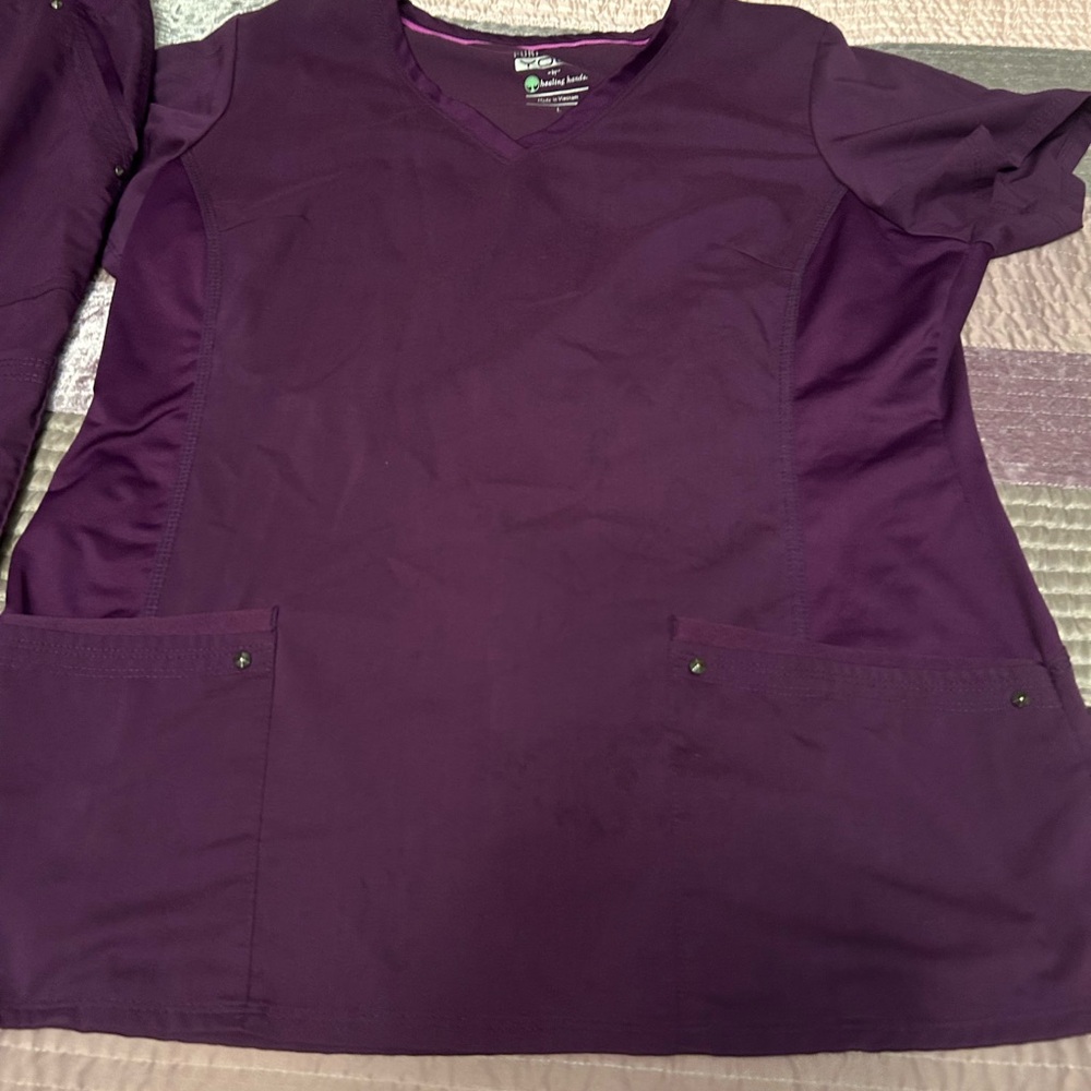 Vibrant Purple Women large yoga scrub top and pants average length